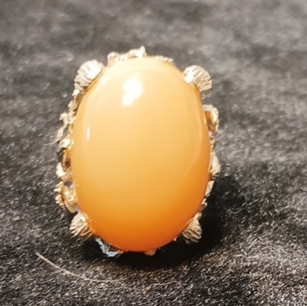 Unusual Sterling Silver And Large Opal Ring Size 7 1/2